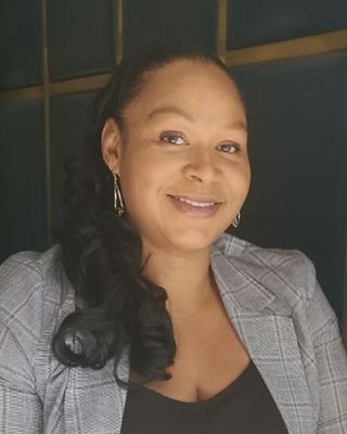 Photo of Caroline Newell, Counsellor, MBACP
