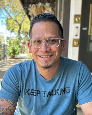 Photo of Orlando Interiano, Marriage & Family Therapist, LMFT