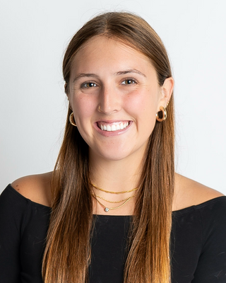 Photo of Lillian Long, Counselor, MS, LAC