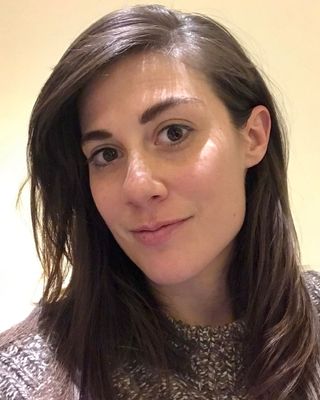 Photo of Emma Wilkinson, Psychotherapist, MA, HCPC-Art Therap.