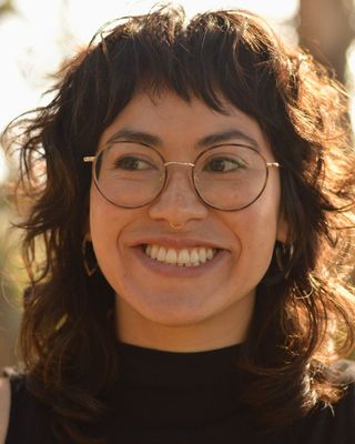 Photo of Zoë Wong-Weissman, Marriage & Family Therapist Associate, MA, AMFT