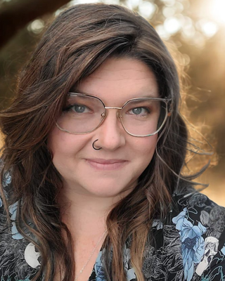 Photo of Amanda Gienow, Pre-Licensed Professional, MSEd, LPC(T)