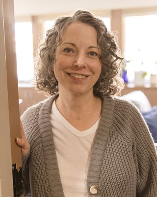 Photo of Robyn Admire, Clinical Social Work/Therapist, LCSW