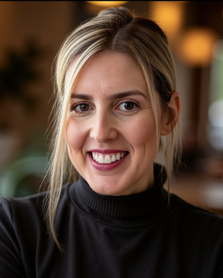 Photo of Maura Lynch, Psychiatric Nurse Practitioner, DNP, APRN, PMHNP