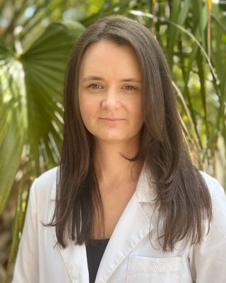 Photo of Darina Carcerano, Psychiatric Nurse Practitioner