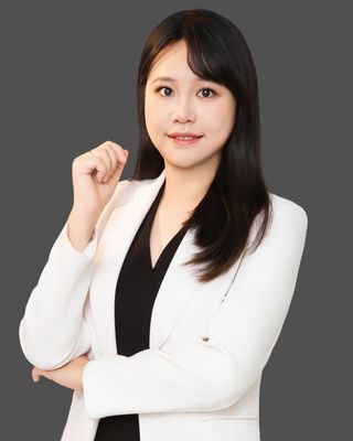 Photo of Jiaqi Qiu, Counsellor, MSc, MBACP
