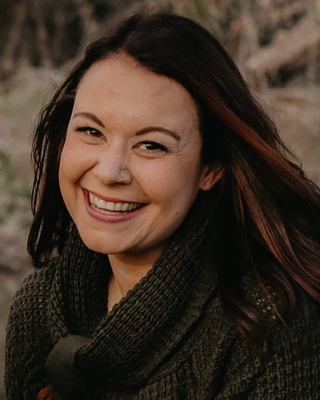 Photo of Megan Rische, Licensed Professional Counselor, LPC