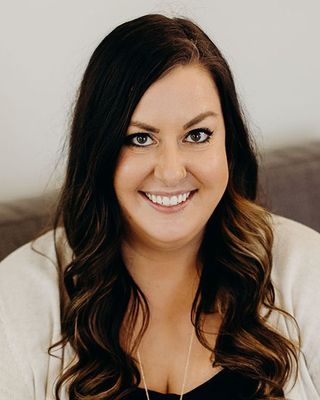 Photo of Eriana DeKalita-Mull, Clinical Social Work/Therapist, LMSW