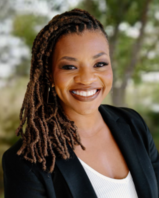Photo of Carlynne Fikes, Licensed Professional Counselor, LPC