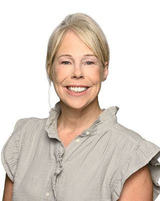 Photo of Karen Kirk, Registered Social Worker, BSW, MSW, RSW