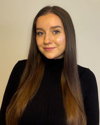 Photo of Chloe Randles, Counsellor, MSc, MBACP