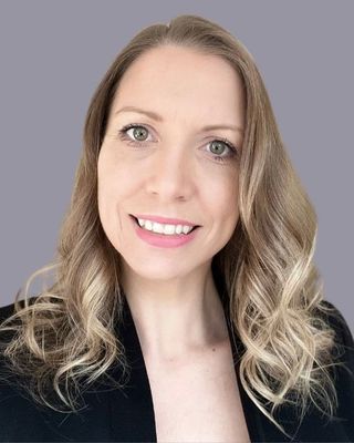 Photo of Christine Gilroy, Registered Psychotherapist (Qualifying), MA, RP(Q)