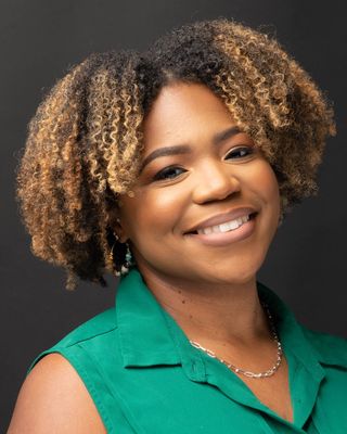 Photo of Ari Foster, Clinical Social Work/Therapist, LISW-CP, VSP