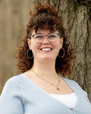 Photo of Alexis Marie Vayachal, Licensed Mental Health Counselor Associate, MA, LMHCA-T, ATR-P