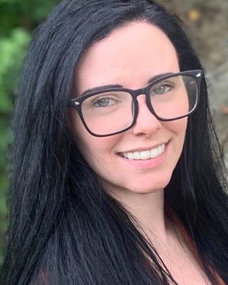 Photo of Alexis Schuchmann, Clinical Social Work/Therapist, LCSW, LICSW