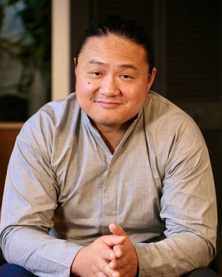 Photo of Michael Sishung Hung, Marriage & Family Therapist Associate, AMFT