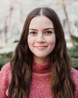 Photo of Amanda Clavell, Marriage & Family Therapist, MA, LMFT