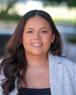 Photo of Vanessa Arzate, Clinical Social Work/Therapist, LCSW