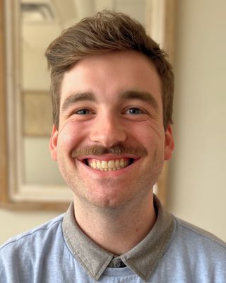 Photo of Alex Righi, Clinical Social Work/Therapist, LMSW