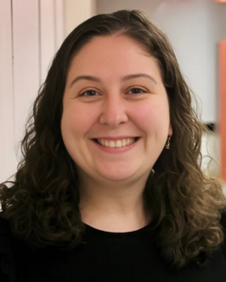 Photo of Lindsey Manetta, Clinical Social Work/Therapist