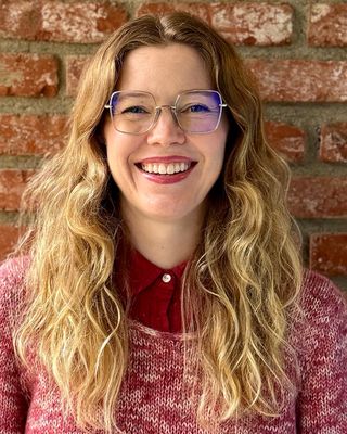 Photo of Leigh Huggins, Marriage & Family Therapist Associate, AMFT