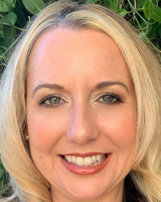 Photo of Julia Martinez, Marriage & Family Therapist, LMFT