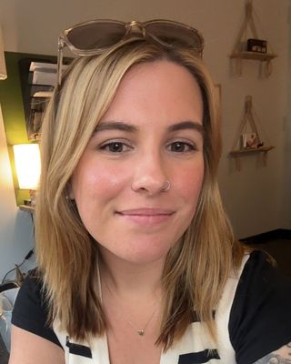 Photo of India Owen, LSW, MS, CTP