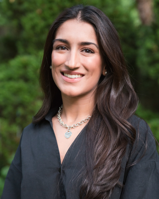 Photo of Hanna Chaudhry, Licensed Master Social Worker, MSW, LMSW