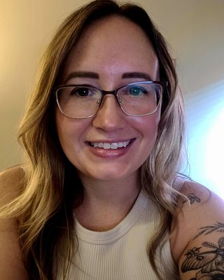 Photo of Devon Crisman, Clinical Social Work/Therapist, LCSW