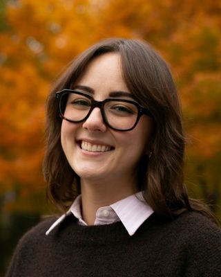 Photo of Paula Carrizosa, Clinical Social Work/Therapist, LMSW, LSW