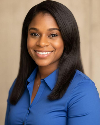 Photo of LaTonia Curtiss, Licensed Clinical Mental Health Counselor, LCMHC
