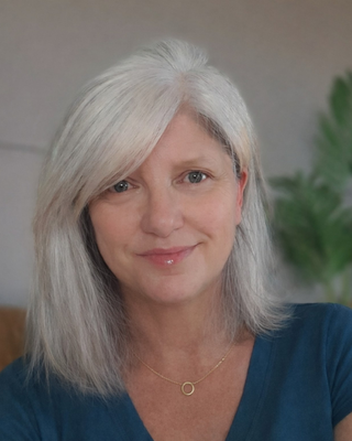 Photo of Michelle Woodward, Counsellor, MBACP