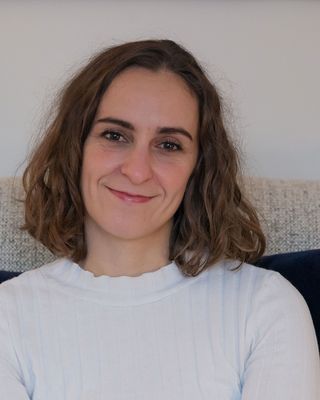 Photo of Veronica Pirez Porras, Psychotherapist, MSc, MBABCP