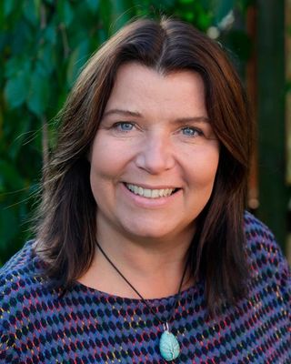Photo of Victoria Coy, Psychotherapist, HCPC-Drama Therap.