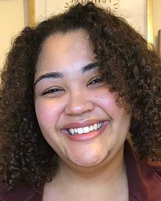 Photo of Taylor Vizi, Pre-Licensed Professional in Wexford, PA