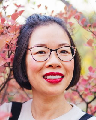 Photo of Thu Nguyen, Clinical Social Work/Therapist in Calgary, AB