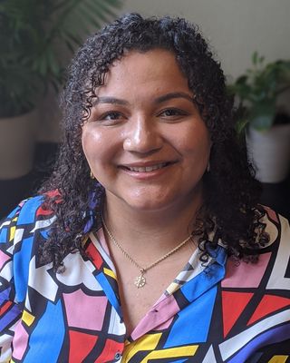 Photo of Ellalandra Arakelow, MHC-LP