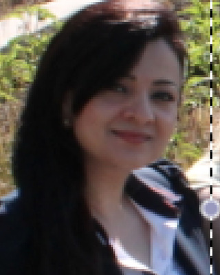 Photo of Farzaneh Amin, Registered Psychotherapist in Mississauga, ON