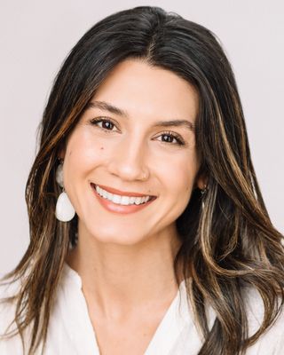 Photo of Dr. Ida Taghavi, Psychologist, PhD