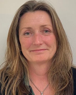 Photo of Rowena Smyth, Counsellor, MBACP