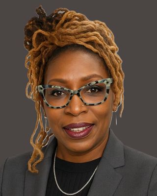 Photo of Carolyn Johnsone, Pre-Licensed Professional, LSW