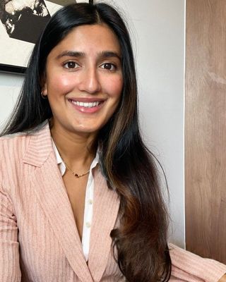 Photo of Michelle Singh, Psychotherapist, MSc, MBACP