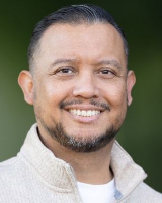 Photo of Carlos Gonzalez, Licensed Professional Clinical Counselor, LPCC