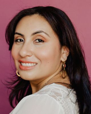 Photo of Viviana Ramirez, Licensed Clinical Professional Counselor, LCPC, NCC
