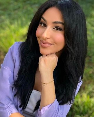 Photo of Rebecca Gazarian, Marriage & Family Therapist Associate, AMFT