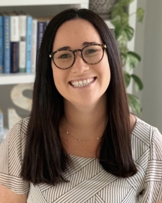 Photo of Cara Wallace, Psychologist in West Hartford, CT