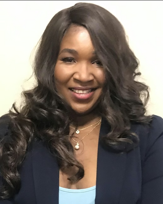 Photo of Chinwe Mbonu, Psychiatric Nurse Practitioner, PMHNP