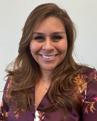 Photo of Flor A Vite - CalmThrive Therapy - Flor Vite, Licensed Professional Counselor, MA, LPC