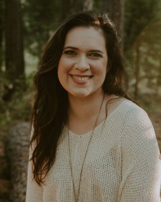 Photo of Sarah L Sanders, Marriage & Family Therapist, MA, LMFT