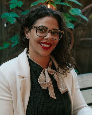 Photo of Lynnea Molina - MindfullyWell Therapy, Clinical Social Work/Therapist, LCSW